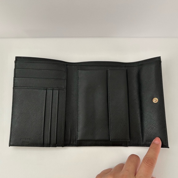 Prada Black Nylon Trifold Wallet with original box and card. - Picture 4 of 8